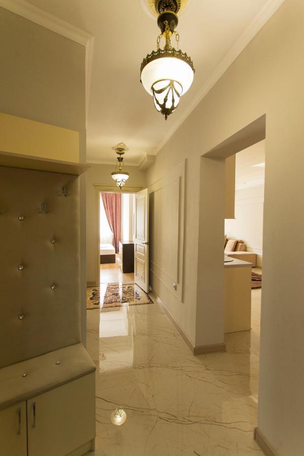 Residential Complex Central 271 อัลมาตี ภายนอก รูปภาพ
